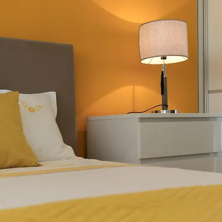 Tonka - Two Bedroom - St Apartmán *