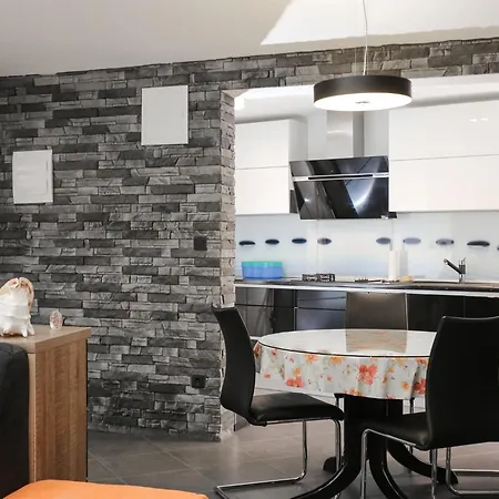 Apartamento Tonka - Two Bedroom - St Supetar