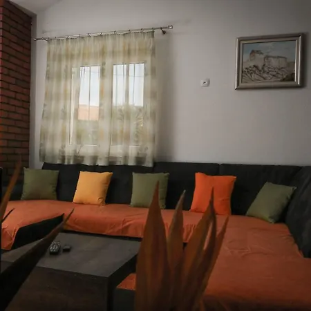 Tonka - Two Bedroom - St Apartamento Supetar
