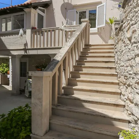 Tonka - Two Bedroom - St