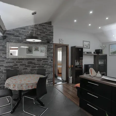 Tonka - Two Bedroom - St